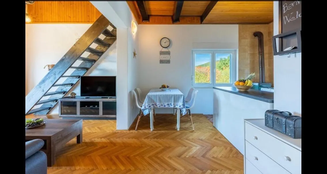 Belleview Apartment Crikvenica 0*,  Croatia